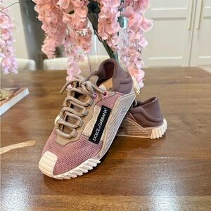 Dolce & Gabbana Pink and Beige Sneakers